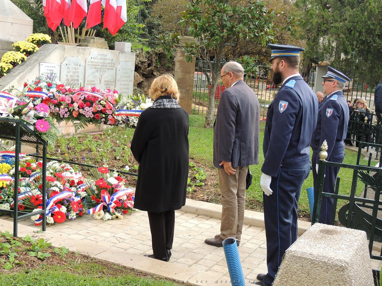 PHASE 2 2018 11 11 LA FLAMME DU SOUVENIR A TOULON (125).JPG -           